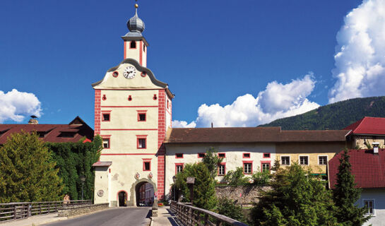 FAMILIENHOTEL TREBESINGERHOF Trebesing