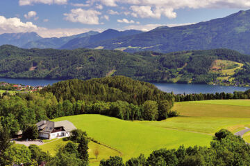 FAMILIENHOTEL TREBESINGERHOF Trebesing