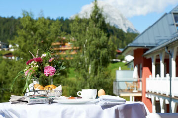 DAS HOTEL EDEN (B&B) Seefeld